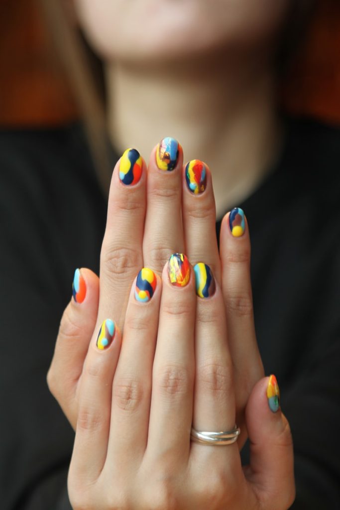 nail art multicolor
