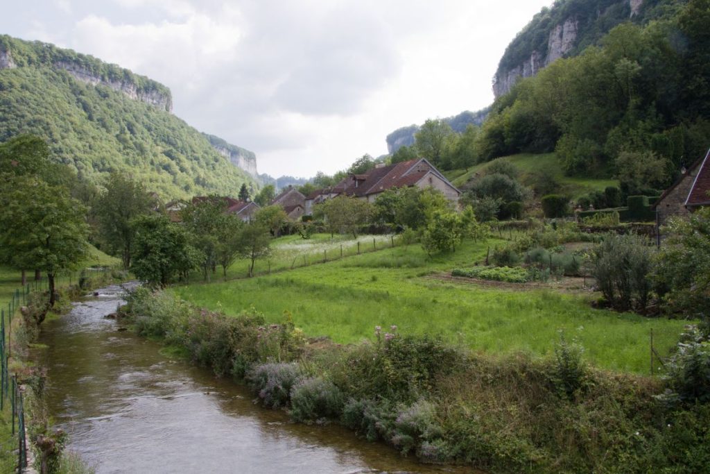 Doubs village et fleuves