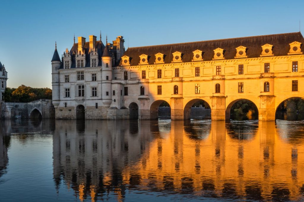 la perle médiévale des Châteaux de la Loire qui vous éblouira