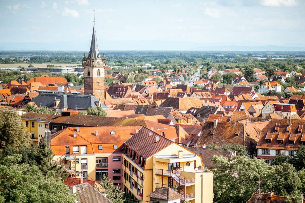 Une vue aérienne d’une ville en Allemagne.