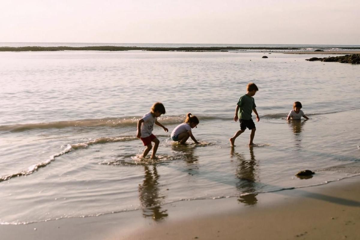 Moins connue que Saint-Malo, cette station bretonne conserve une élégance rare