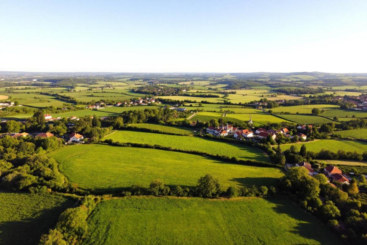 Entre la Dordogne et le Lot, cette vallée est un concentré de France oubliée