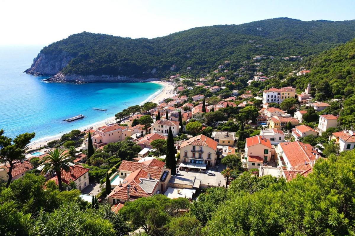 Éclipsé par Saint-Tropez : ce village varois est un joyau préservé face à la Méditerranée