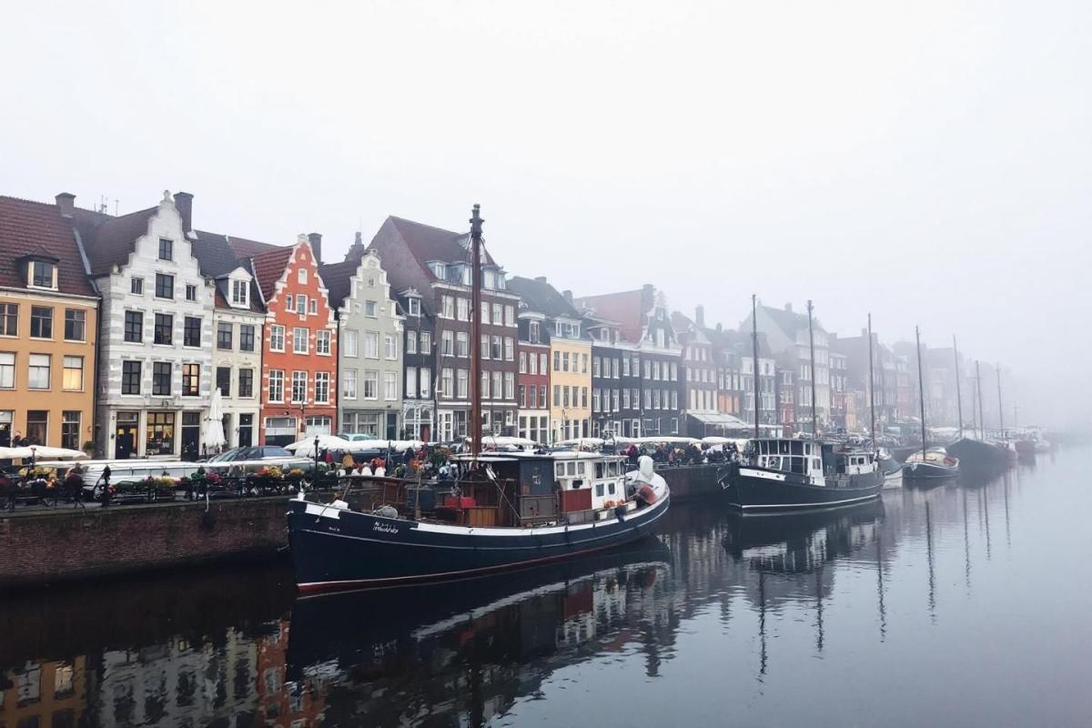 Ce port flamand aux façades typiques pourrait bien être la grande tendance voyage de 2026