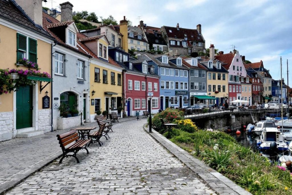 Ce village maritime aux ruelles paisibles pourrait bien être la grande tendance voyage de 2026