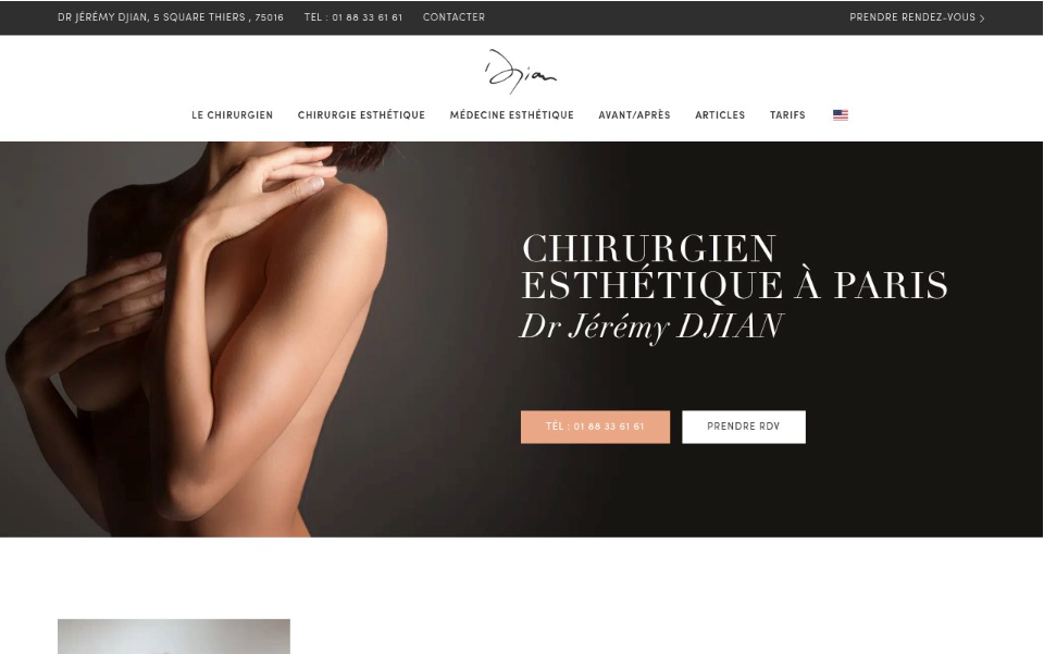 Page d'accueil d'un chirurgien esthétique parisien présentant une femme seins nus se couvrant la poitrine, les coordonnées de la clinique et les possibilités de prise de rendez-vous.