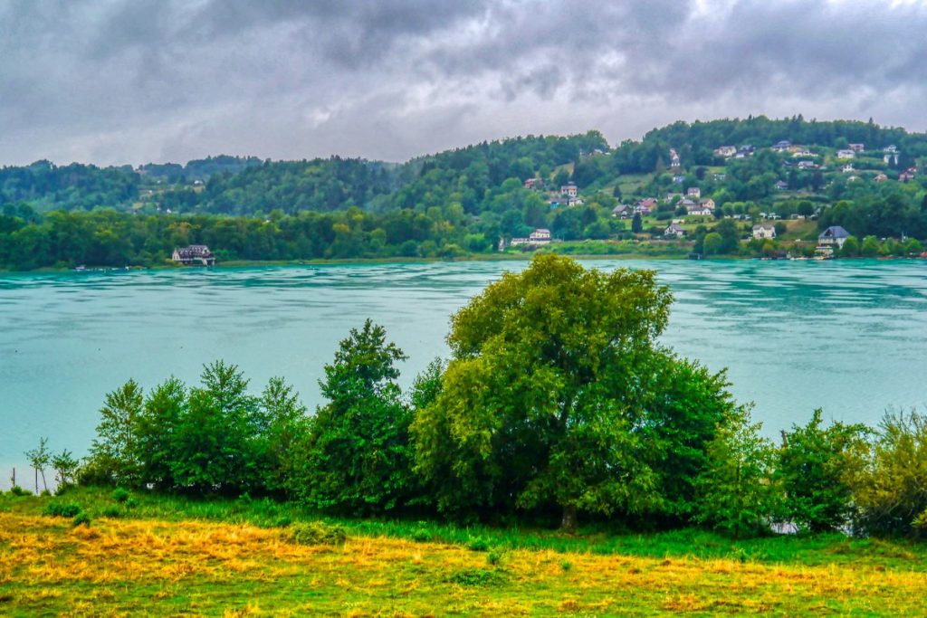 Vue de Lac d'Aiguebelette